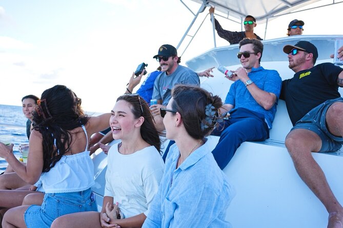 Private Boat Charter in Waikiki for Snorkeling and Events - What the crew adds to the day