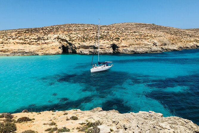 Private Boat Charter to Comino Blue Lagoon - Timing, weather, and the return to Ta’ Xbiex