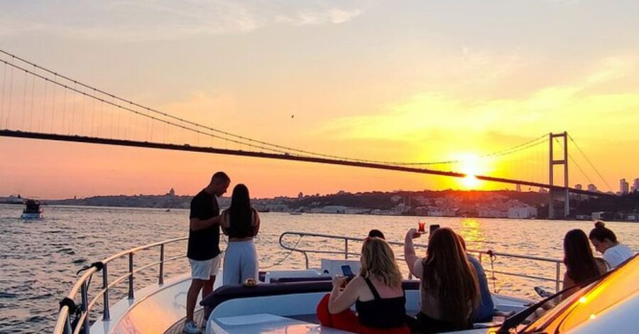 Private Bosphorus Sightseeing Cruise By Luxury Yacht - Setting out from Cibali or your Istanbul hotel