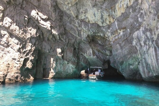 Private Capri Luxury Boat Experience: Cruise, Swim & Sunbathe - Who should book this Capri boat day?