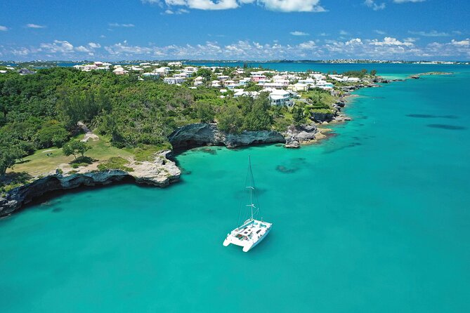 Private Catamaran Charter on Elusive - Food, drinks, and onboard comfort
