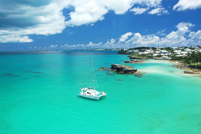 Private Catamaran Charter on Wyuna - What the praise tells you about the crew
