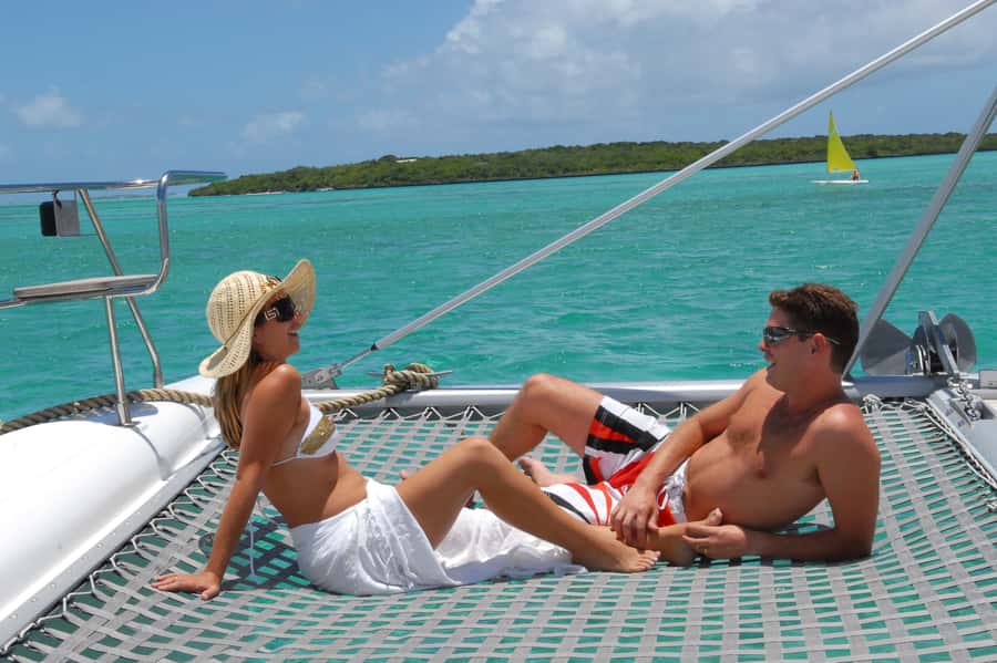 Private Catamaran Charter to Ile aux Cerfs - A private day from Pointe Jerome