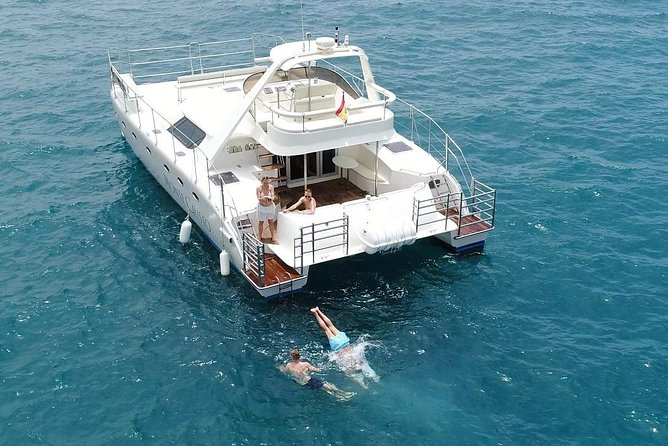 Private Catamaran Charter with Transfer, Buffet and Snorkeling - Practical details that affect your day
