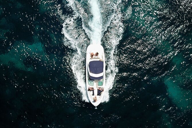 Private Charter 30ft Sports Yacht - Cala Bassa brings clear water and sheltered coves