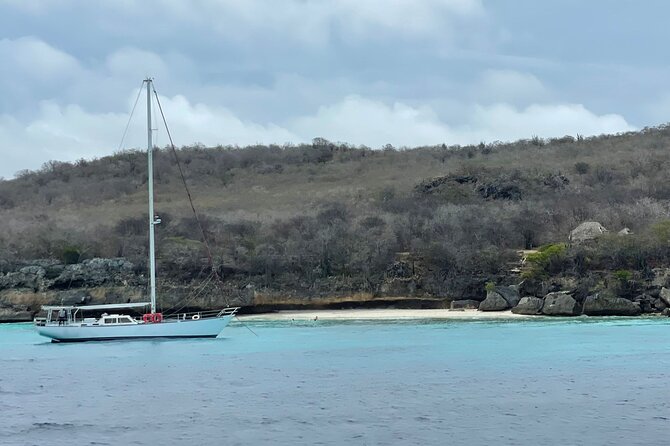 Private charter on Casador a classic 68ft sailing yacht.cruiseship possible - Key things to know before you book