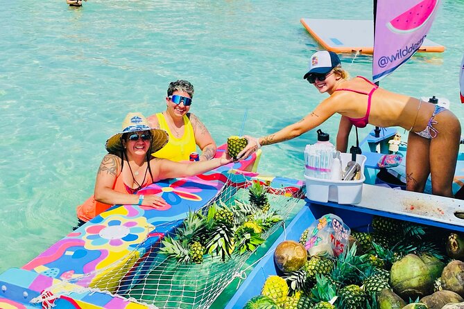 Private Crab Island Boat Charter up to 15 people - How the crew can shape the day