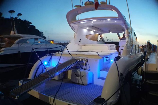 Private Cruise around Capri - yacht 50' - Leaving from Capri Harbour
