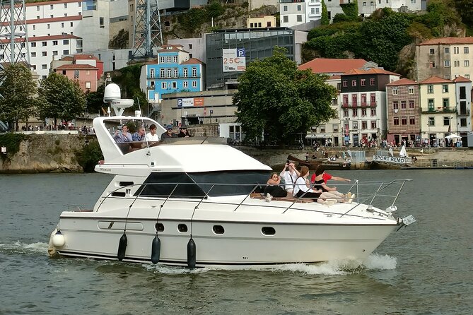 Private Cruise on Luxury Yacht in Porto - Setting out from Douro Marina near Afurada