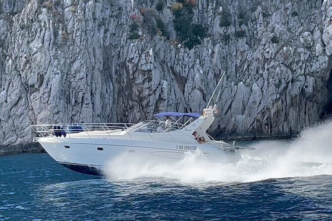 Private Cruise to Capri and Amalfi coast from Positano or Amalfi - yacht 40' - Following the Amalfi Coast by water