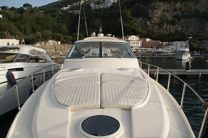 Private Cruise to Capri and Amalfi coast from Positano or Amalfi - yacht 50' - Circling Capri and its famous sea caves