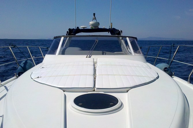 Private Cruise to Capri and Amalfi coast from Sorrento or Capri - yacht 40' - Why a private boat works so well here