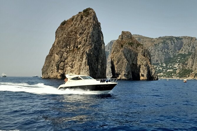 Private Cruise to Capri and Amalfi Coast from Sorrento or Capri - yacht 50' - Lunch in Nerano or a meal on board