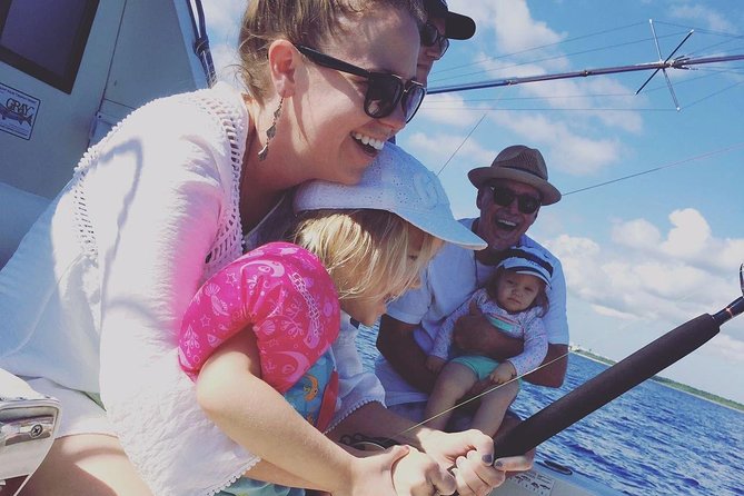 Private Fishing Tour in Yacht Playa del Carmen - The boat, equipment, and onboard comforts