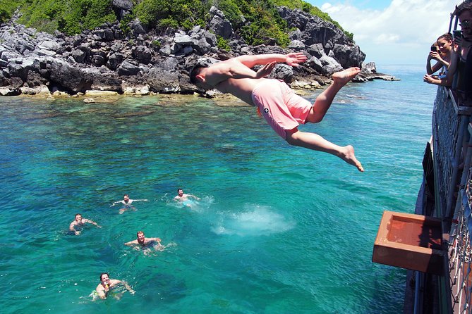 Private Full-Day Red Dragon Yacht to Angthong National Marine Park - Why this yacht changes the Ang Thong day