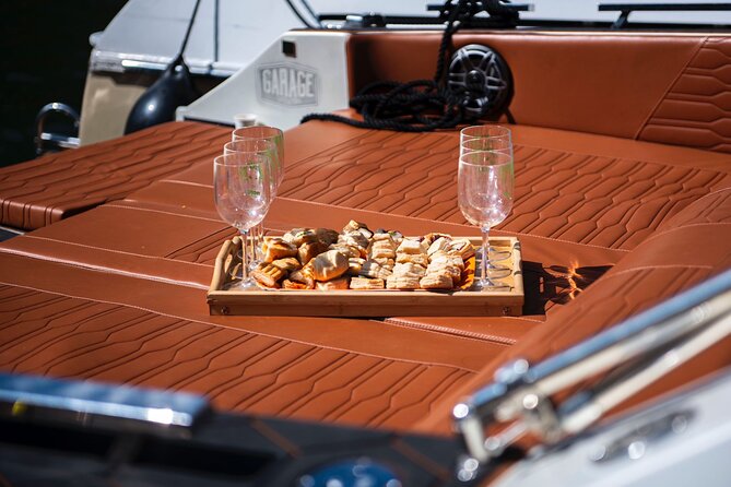 Private Lake Como Yacht Tour Experience on Colombo Boat - The price and who gets good value