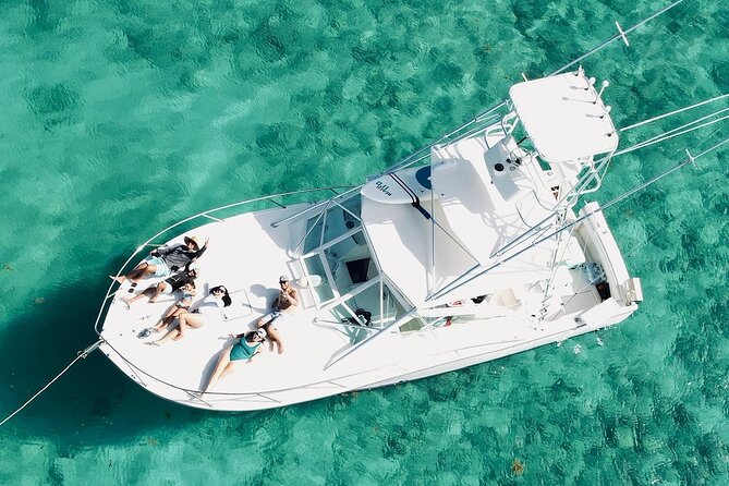 Private Luxury 36' Yacht from Fajardo to Icacos or Palomino - Why a private yacht changes the Fajardo day