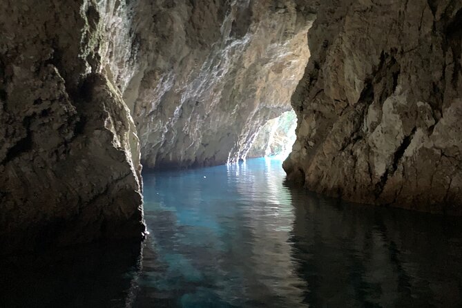 Private Luxury boat from Hvar, Brač and Split - Island stops, swimming time, and historic sights