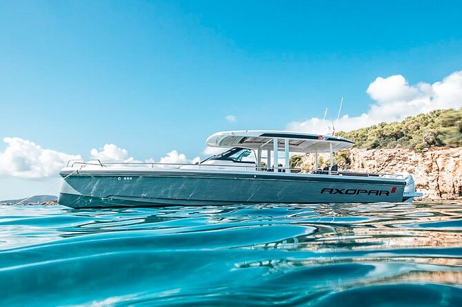 Private Luxury Boat Tour from Paros to Sifnos - Leaving Paros by Luxury Boat