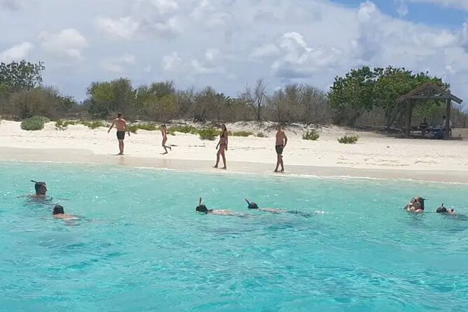 Private Luxury Boat Tour in Bonaire Customize Your Escape - What the $125 Price Really Buys