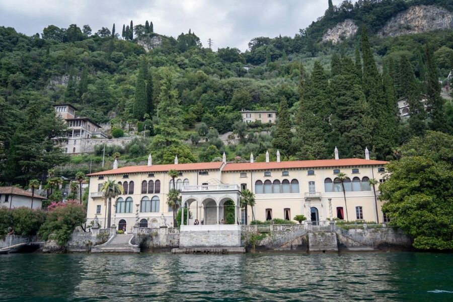 Private Luxury Boat Tour of Lake Como with Stops & Drinks - Key points at a glance