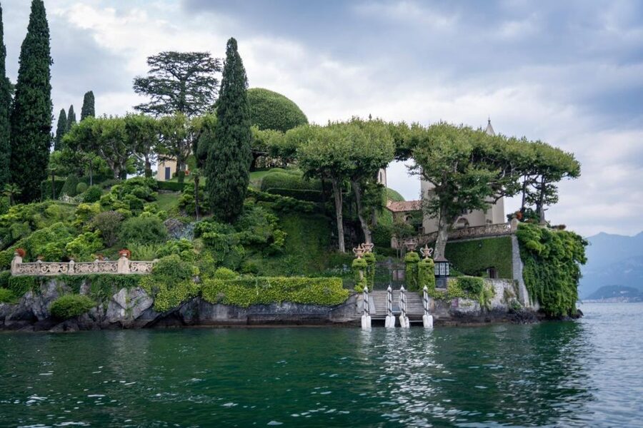 Private Luxury Boat Tour of Lake Como with Stops & Drinks - Choosing one, two, four, or six hours