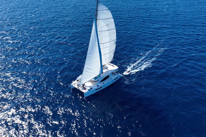 Private Luxury Catamaran Charter in Nassau - Crystal Beach and the optional swimming pigs