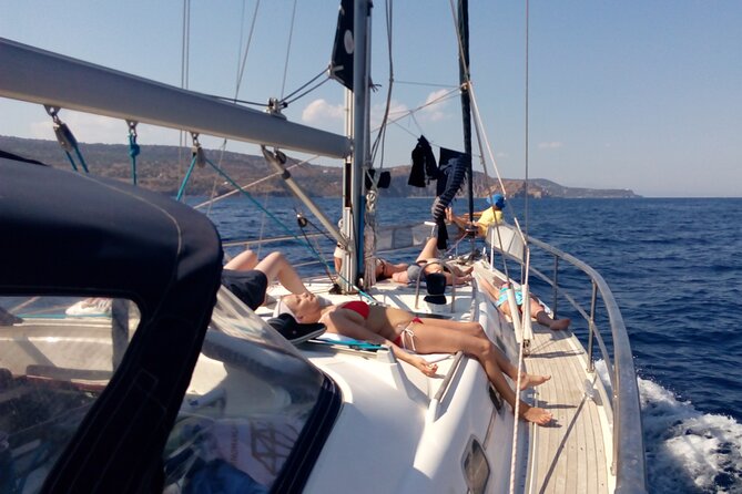 Private Luxury Sailing Cruise in Athens Riviera With Lunch - Key Points at a Glance