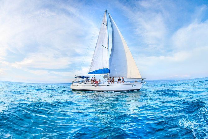 Private Luxury Sailing Cruise in Los Cabos with Lunch and Open Bar - What the $2,299 group price really means