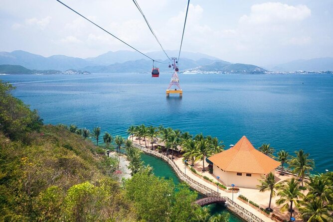 Private Luxury Sunset Cruise on Yacht in Nha Trang - Champagne, Fruit, and a Private Yacht Departure