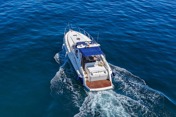 Private Luxury Yacht Charter from PUERTO BANÚS, Marbella - Setting out from Puerto Banús