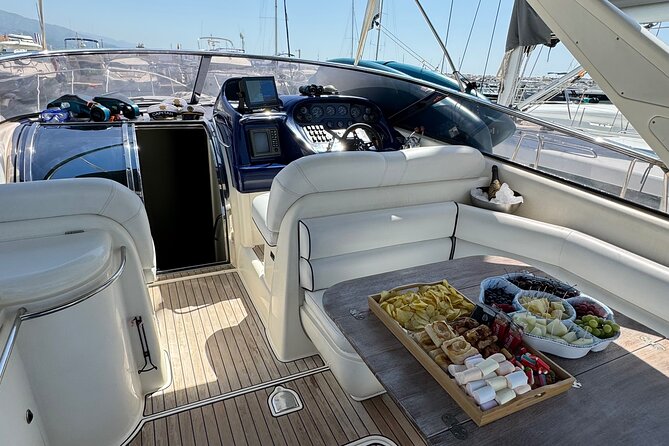 Private Luxury Yacht Charter from PUERTO BANÚS, Marbella - Who will enjoy this charter most?