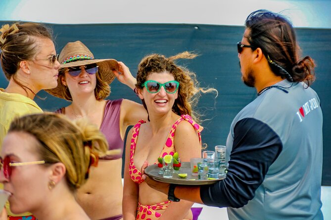 Private Luxury Yacht Chica 55' VIP All Inclusive + Jet Ski - What the crew adds to the day