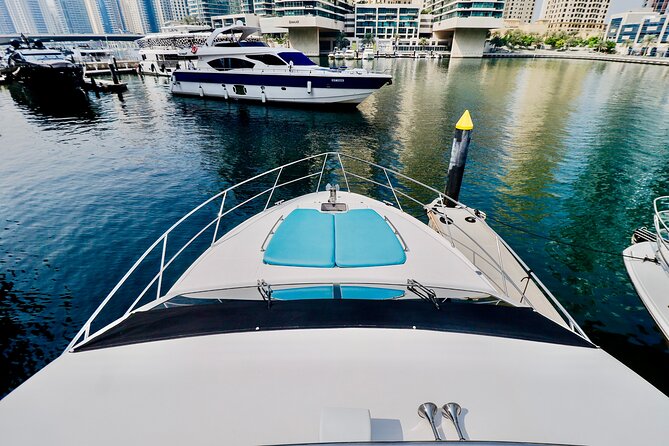 Private Luxury Yacht cruise around Atlantis and Dubai Marina - Is $619.86 good value?