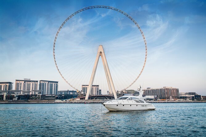 Private Luxury Yacht Cruise for up to 20 people - The Burj Al Arab photo stop