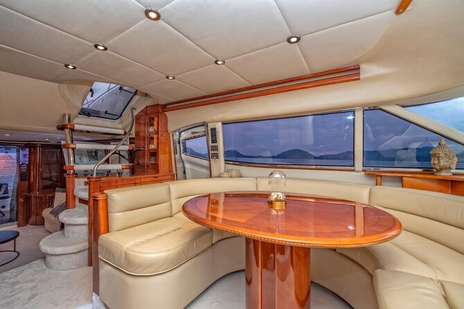 Private Luxury Yacht Cruise on Bosphorus - What the private yacht adds