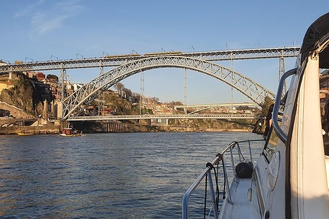 Private Luxury Yacht Sunset, Daytime or Night Cruise in Porto - Key points at a glance