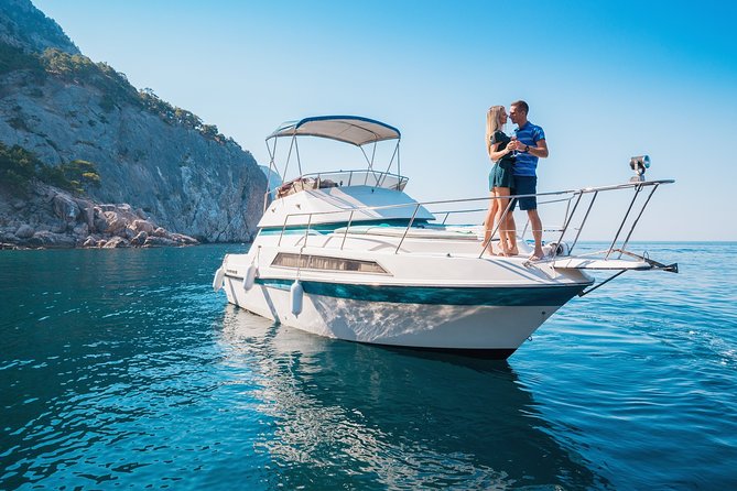 Private Luxury Yacht Tour From Alanya - Swimming in warm, clear water