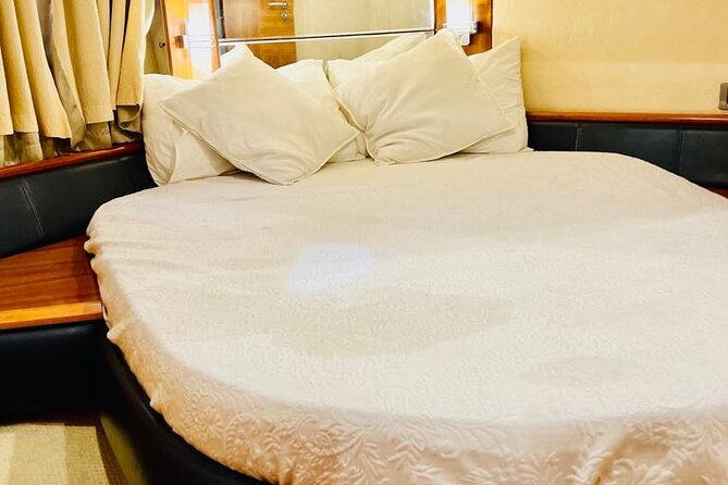 Private Luxury Yacht Tour From Dubai Marina - Why the private format matters