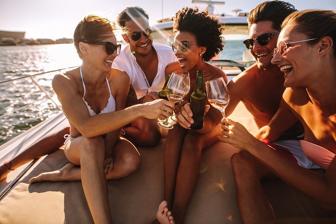 Private Luxury Yacht Tour with Lunch and Drinks - Weather matters more than the fixed booking
