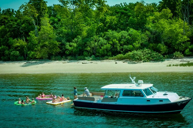 Private Morning Excursions on Yacht Kismet up to 20 passengers - A private morning on Charleston Harbor