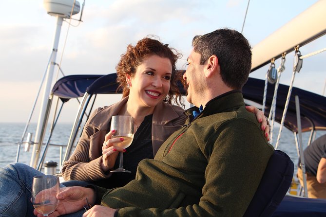 Private New Orleans 2-Hour Sail Aboard a Luxury Yacht - Wine, beer, snacks, and time to relax