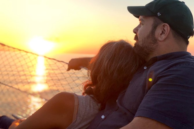 Private New Orleans 2-Hour Sail Aboard a Luxury Yacht - Why sunset can be worth choosing