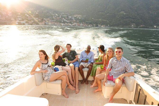 Private Open Bar Tour with Luxury Boat on Lake Como 2H 4H - Setting out from Argegno