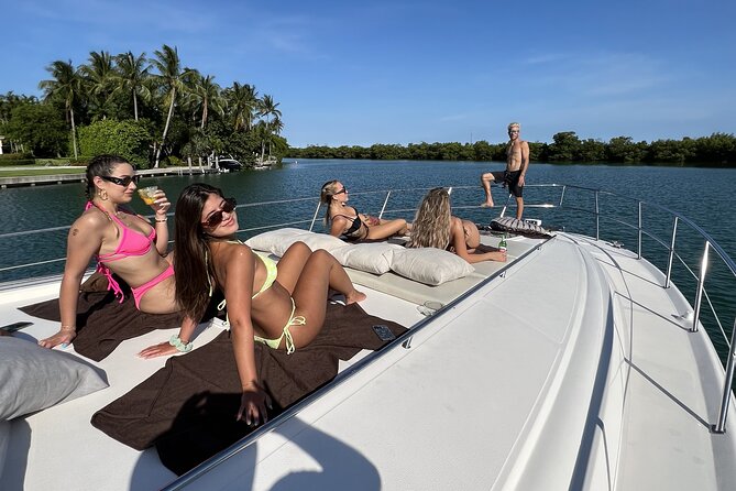 Private PADDLE-BOARD and YACHT Adventure - Weather, Cancellation, and What to Confirm