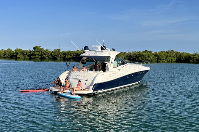 Private PADDLE-BOARD and YACHT Adventure - Getting Comfortable on the Six Paddle Boards