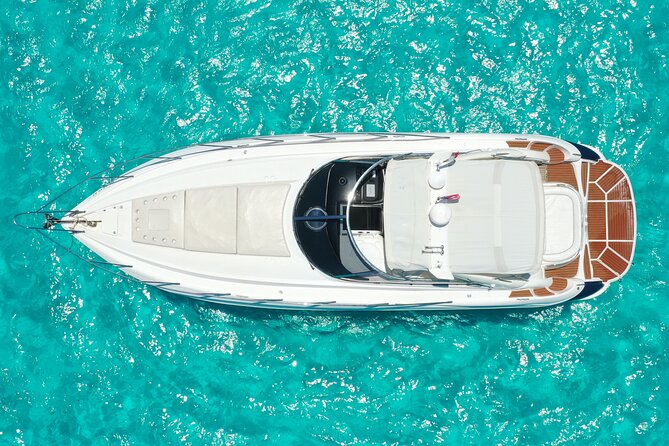 Private Premium Yacht 46FT Rental in Cancún - Starting at Nichupté Lagoon in Cancún