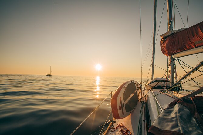 Private - Romantic Sunset Sailing on a 36ft yacht from Hvar (up to 8 travellers) - What the 36-foot yacht means for your group