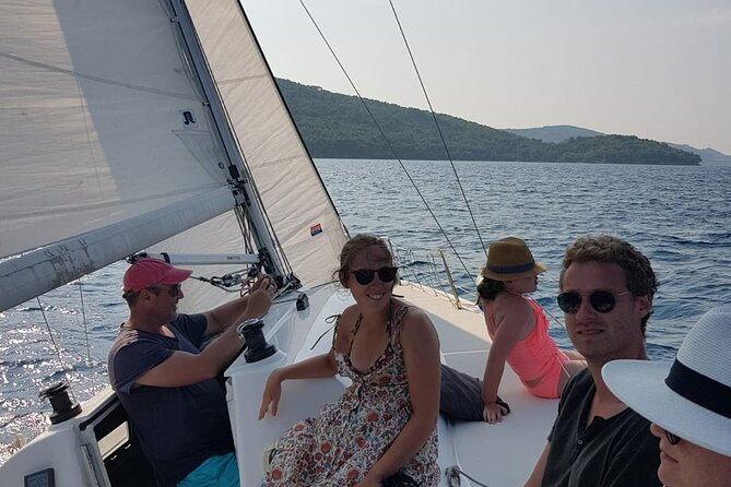 Private - Romantic Sunset Sailing on a 36ft yacht from Hvar (up to 8 travellers) - Music, drinks, and the mood onboard