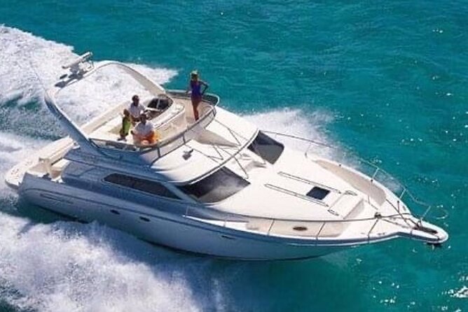 Private SeaRay 47ft Yacht Rental Cancun 23P6 - A Private Yacht Instead of a Shared Boat